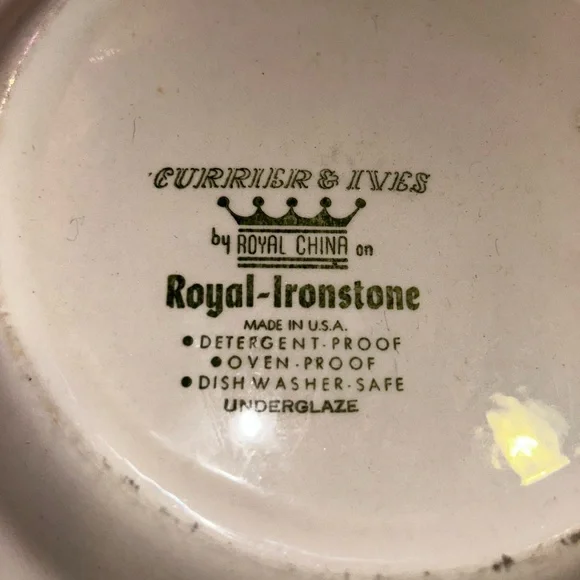 One Currier and Ives Blue and White Vintage Dinner Plate The Old Grist Mill 10" - Picture 2 of 2